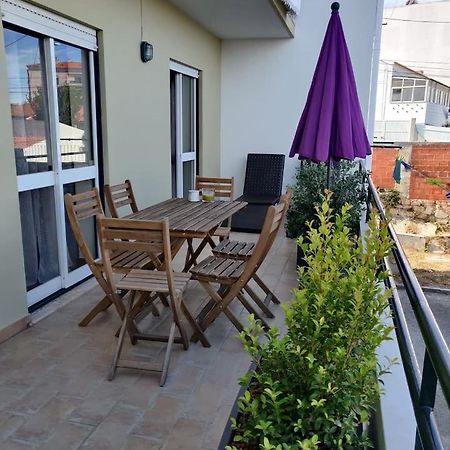Guestready - Charming Accents Near The Beach Lejlighed Sesimbra Eksteriør billede